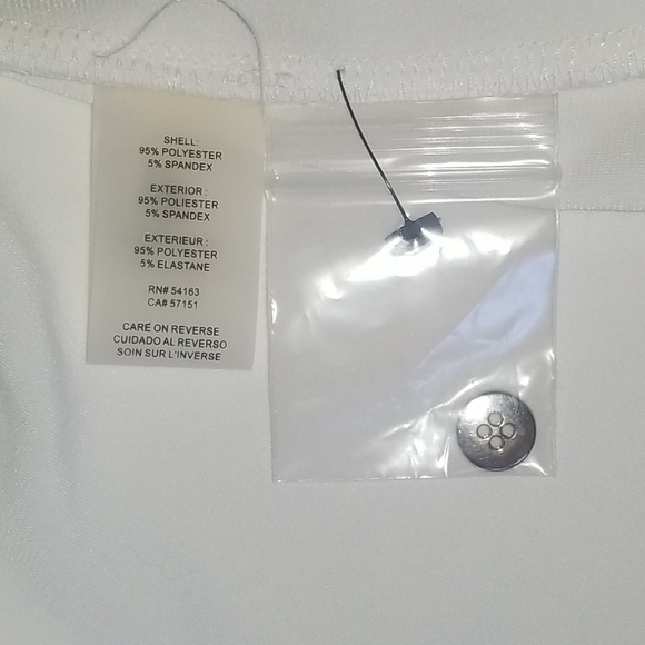 NWT Tommy Hilfiger Women Sleeveless Button Up Top - Picture 8 of 8